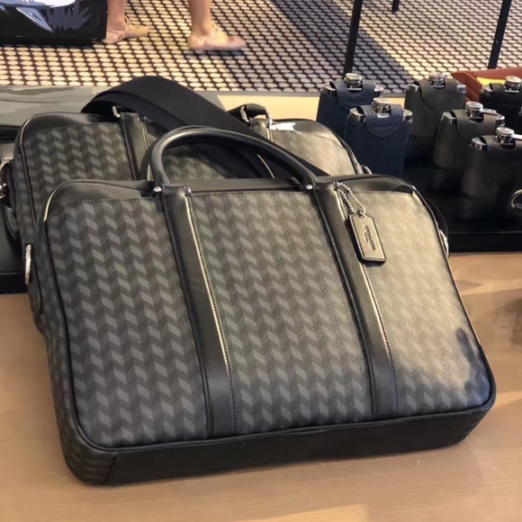 Coach men's PERRY SLIM BRIEF HERRINGBONE PRINT Bag - Picture 3 of 3